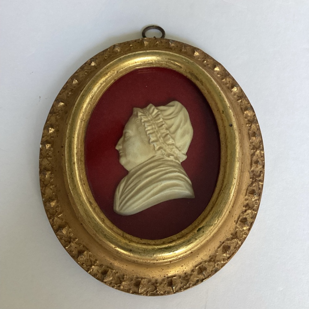 Vintage Borghese Plaque Frame Martha Washington Cameo Portrait Bust Gold Gilt